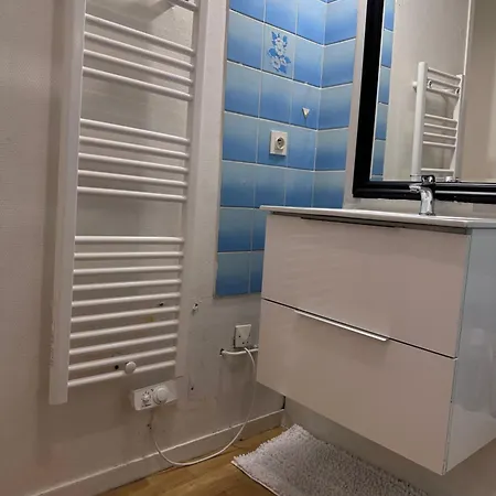 Appartement Bordeaux Apartment *